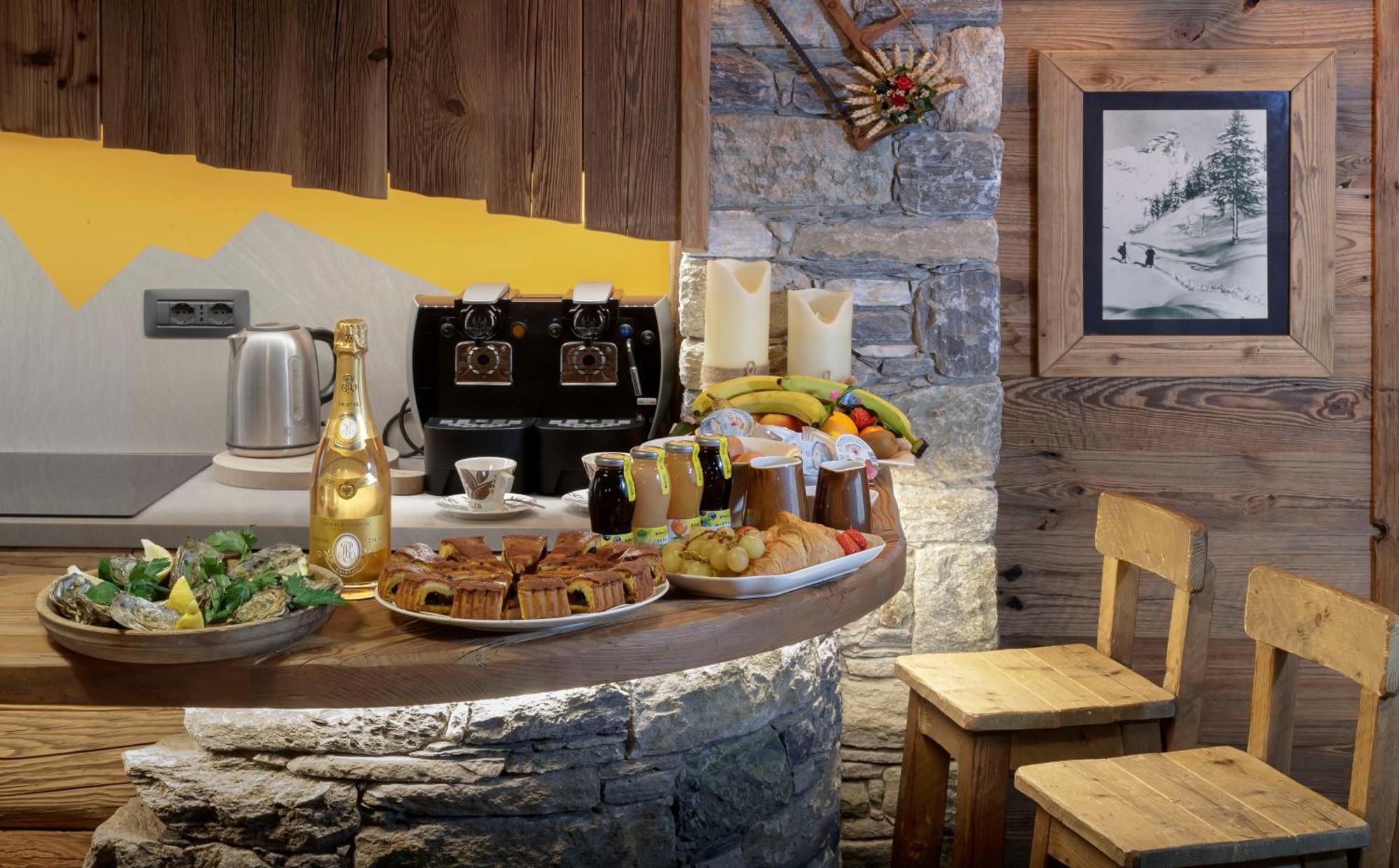 Francois Boutique Rooms - Matterhorn Retreat & Spa In Cervinia Breuil-Cervinia Exterior photo